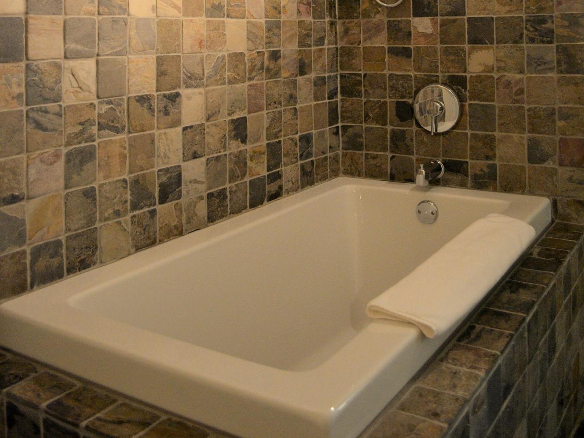 Eco Spa Highland Grenville-Sur-La-Rouge Ruang foto